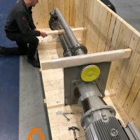 Transporting VS4 pump
