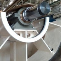Shaft with bearing housing EHT