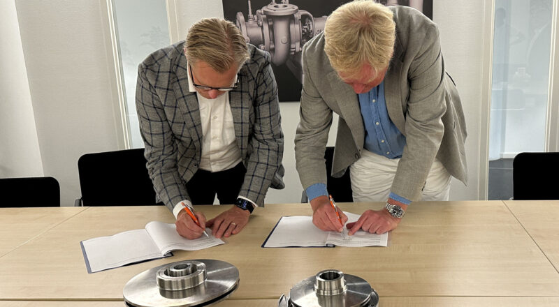 Signature contract